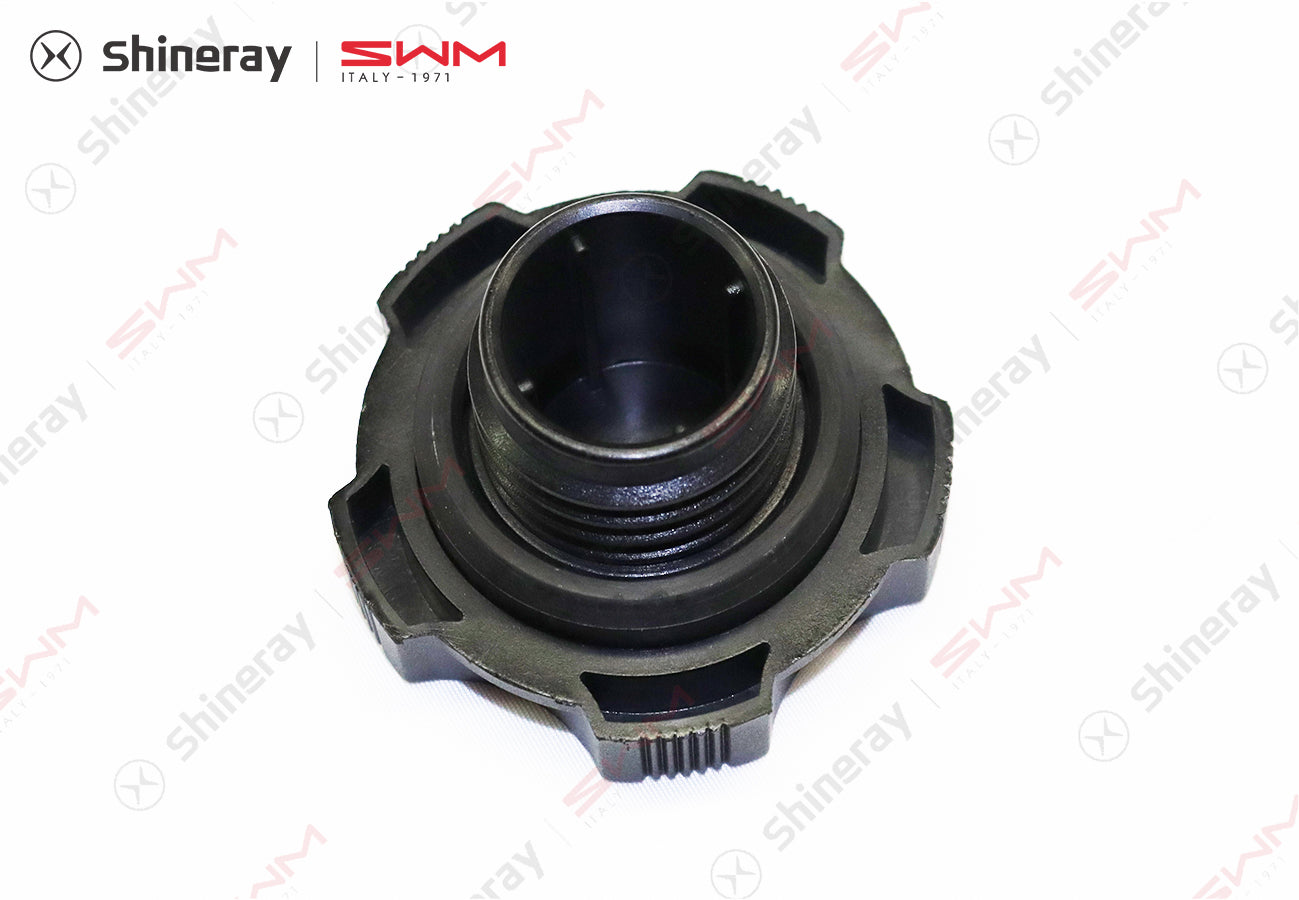 1003052-Q1000-A046200>Fuel cap