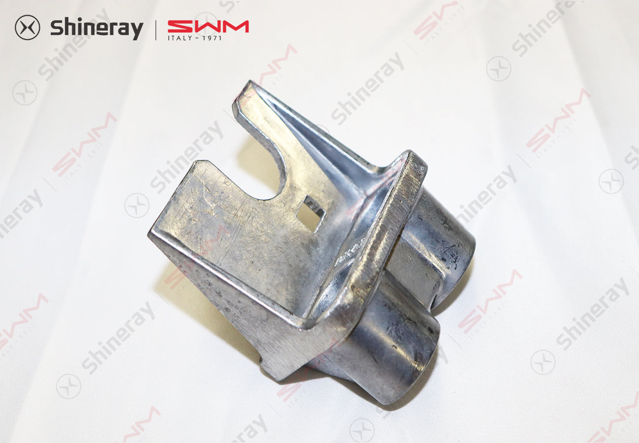 1701606-E2000-A000000>Shift cable bracket>5MT