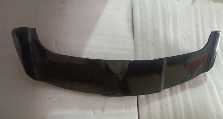 5704300-E0010-AB00000>Spoiler assembly