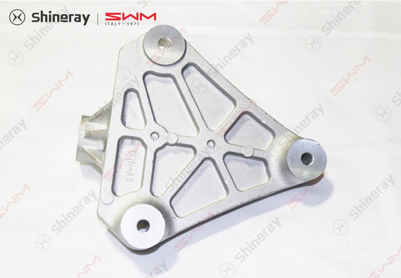 1025001-D1604-A000000>Idler bracket