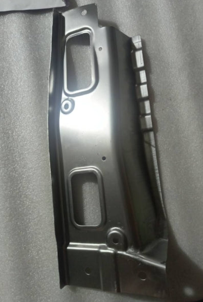 5302322-E0010-A010000>Right Front Wall Connection Plate