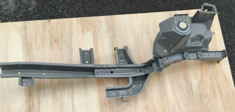 5301300-E0040-A010000>Left Front Wheel Cover Assembly (Electrophoretic)>6MT.6AT