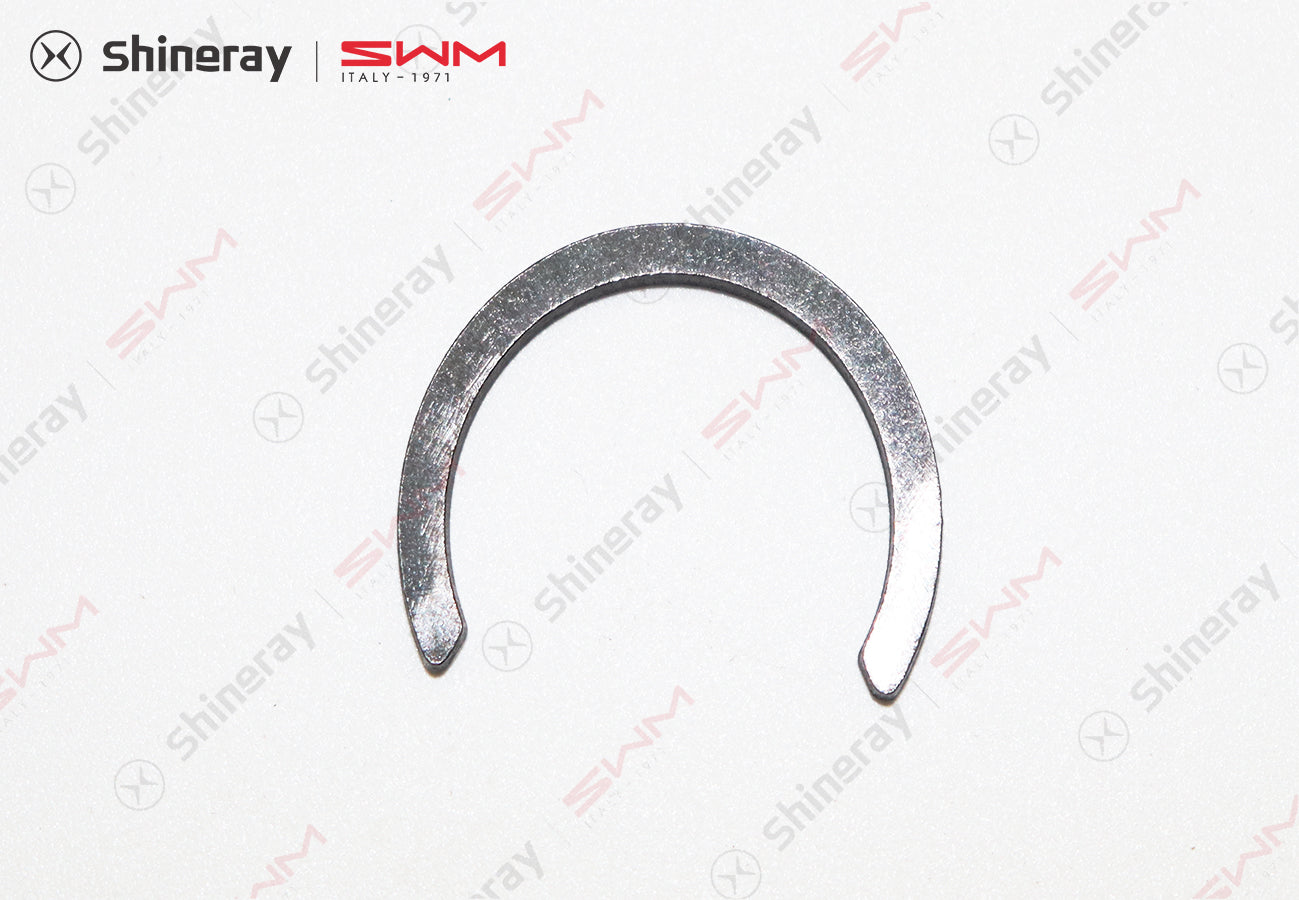 1709509-00000-X510A01>Intermediate shaft rear bearing retaining ring