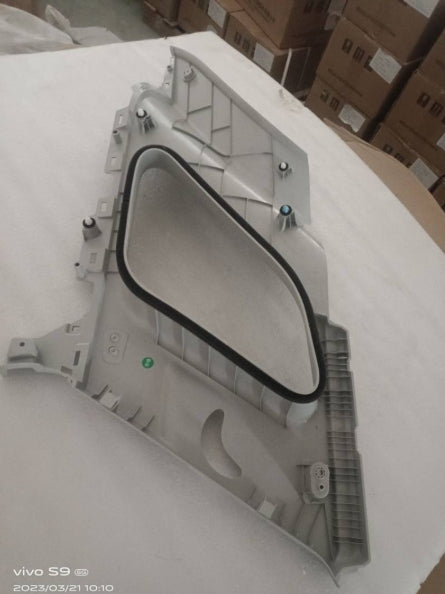 5412250-E0010-A000000>C-pillar upper guard assembly (right)