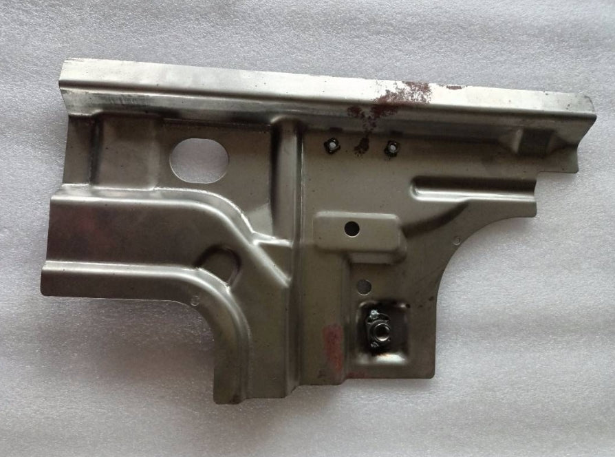 5401840-BB010-A100000>C-pillar upper reinforcement plate component (right)