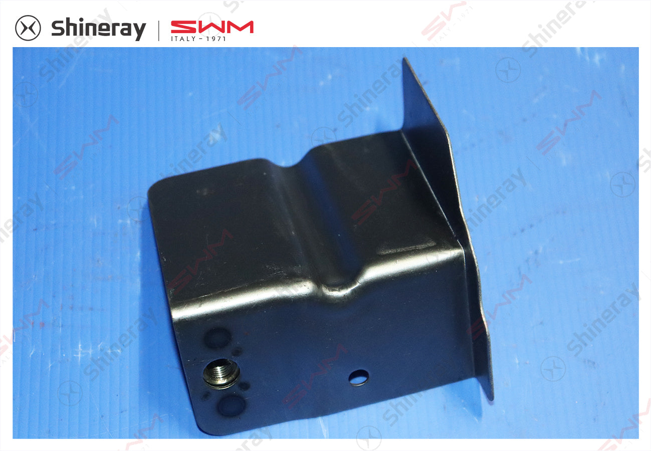 2801730-BA010-A000000>Second row seat belt lower fixing plate assembly (left)