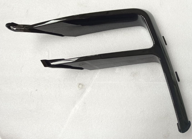 2803107-E0020-A000000>Left decorative strip of front bumper