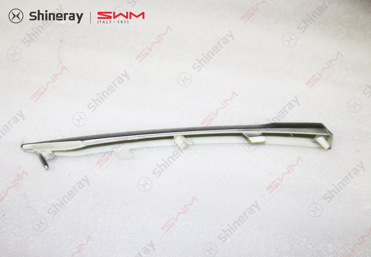 2803106-E0030-A000000>Right decorative strip of front bumper