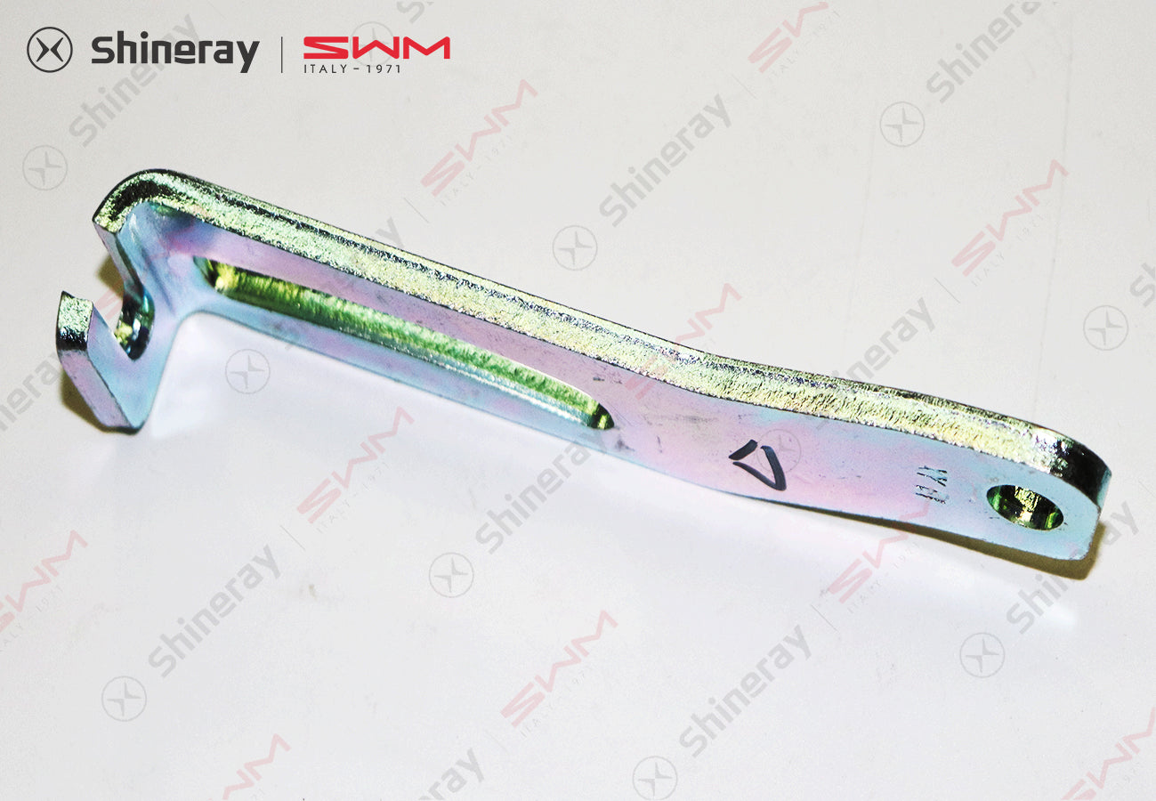 3701001-T1500-A000000>Generator bracket> 7DCT,6MT,6AT