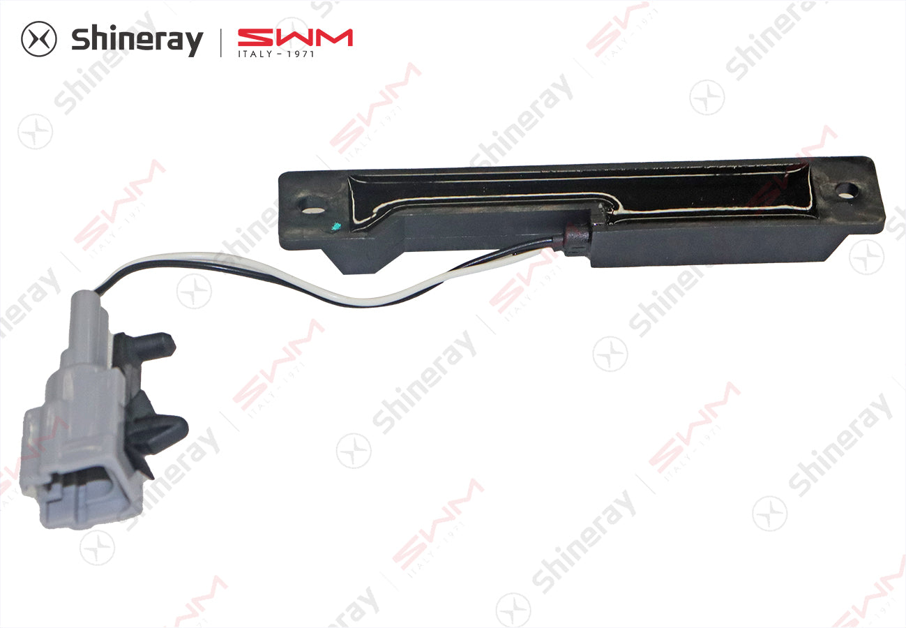 3600260-E0010-A000000>Tailgate antenna