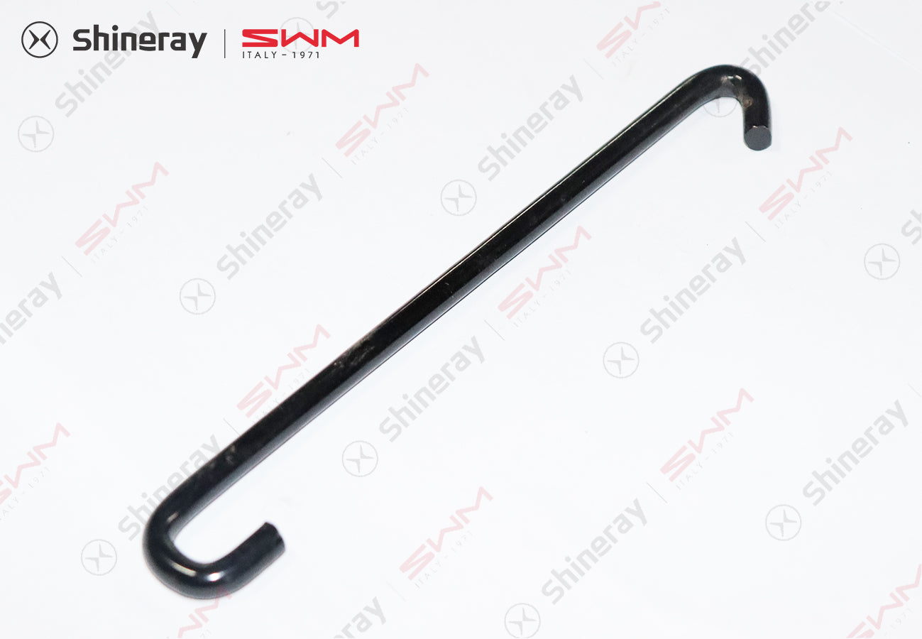 3703032-BD010-A000000>Battery hook