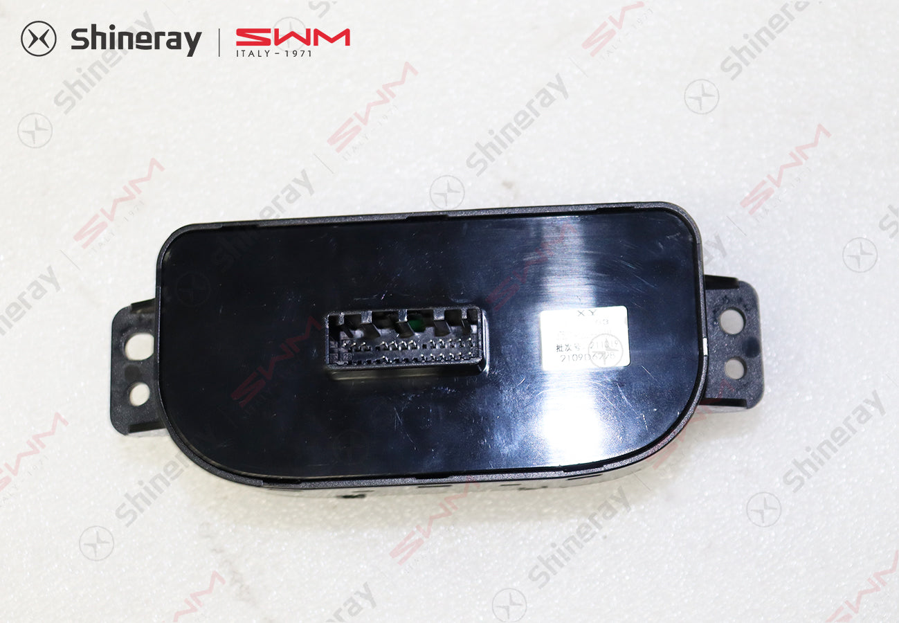 3750110-E0050-A000000>Small switch group 5 (integrated electric rearview mirror with folding switch and electric tailgate)