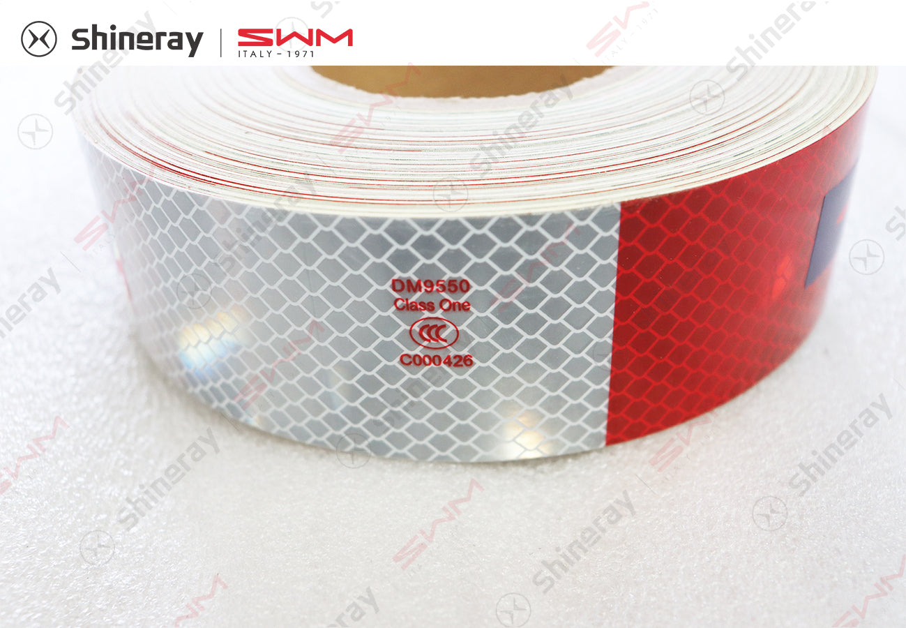 3926111-JB010-A000000>Primary reflective signage