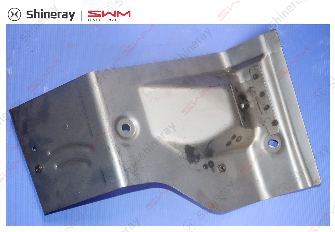 5301570-D0010-A000000>Left front wheel house front part