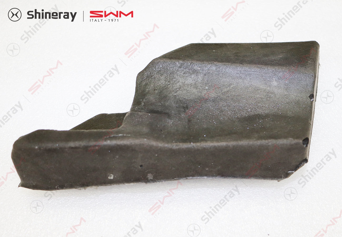 5310109-DA010-A000000>Sealing element on right fender