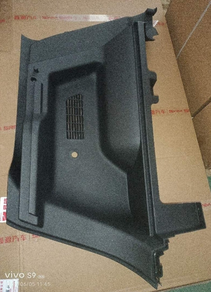 5412160-E0010-A000000>Side panel lower guard assembly (left)