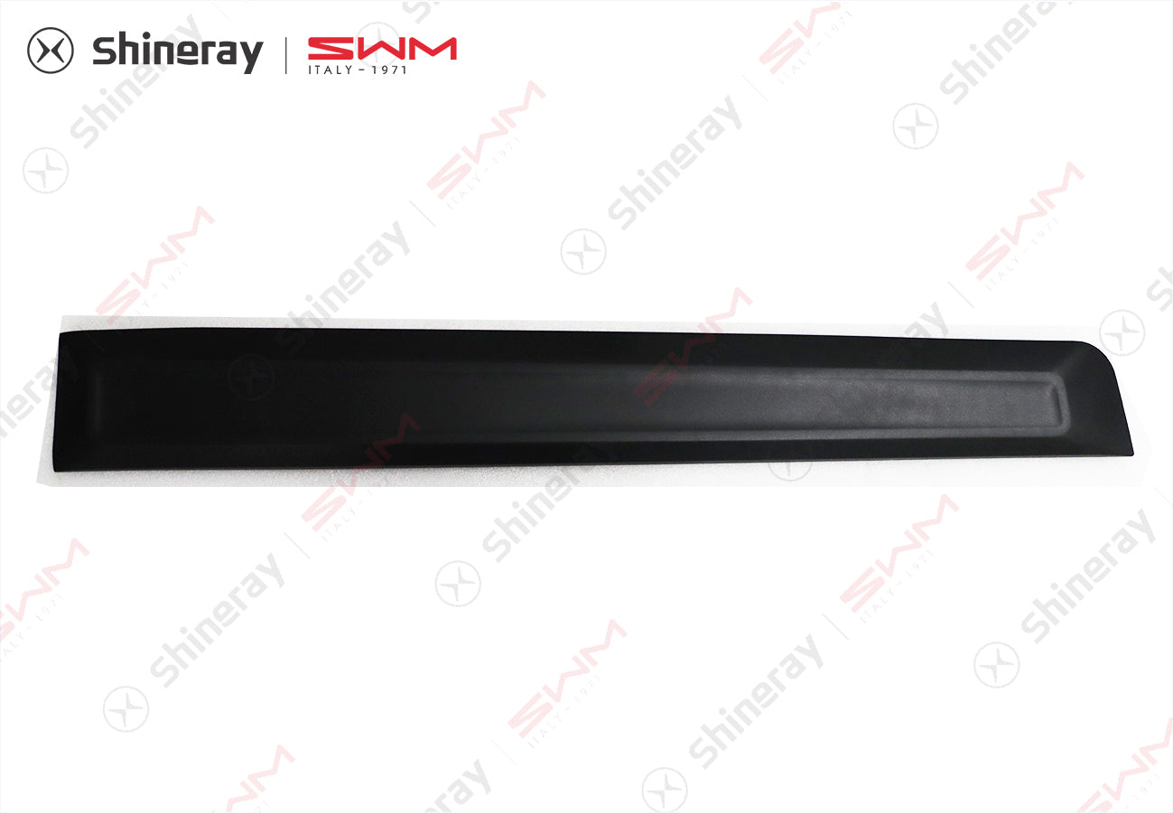 5500100-FA010-A000000>Left front door anti scratch strip assembly