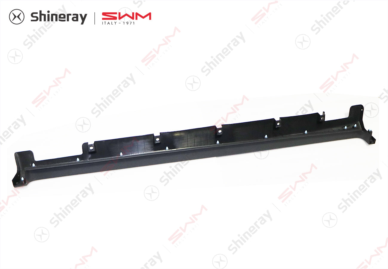 5500500-DA010-A000000>Left door sill guard assembly
