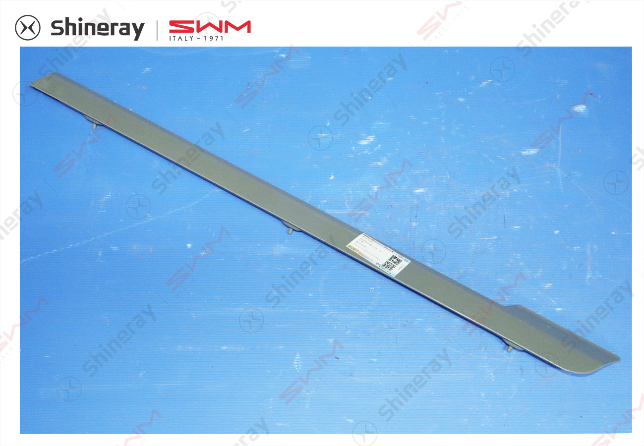 5501020-BB010-A010000>Side wall trim assembly (right) (electrotic)