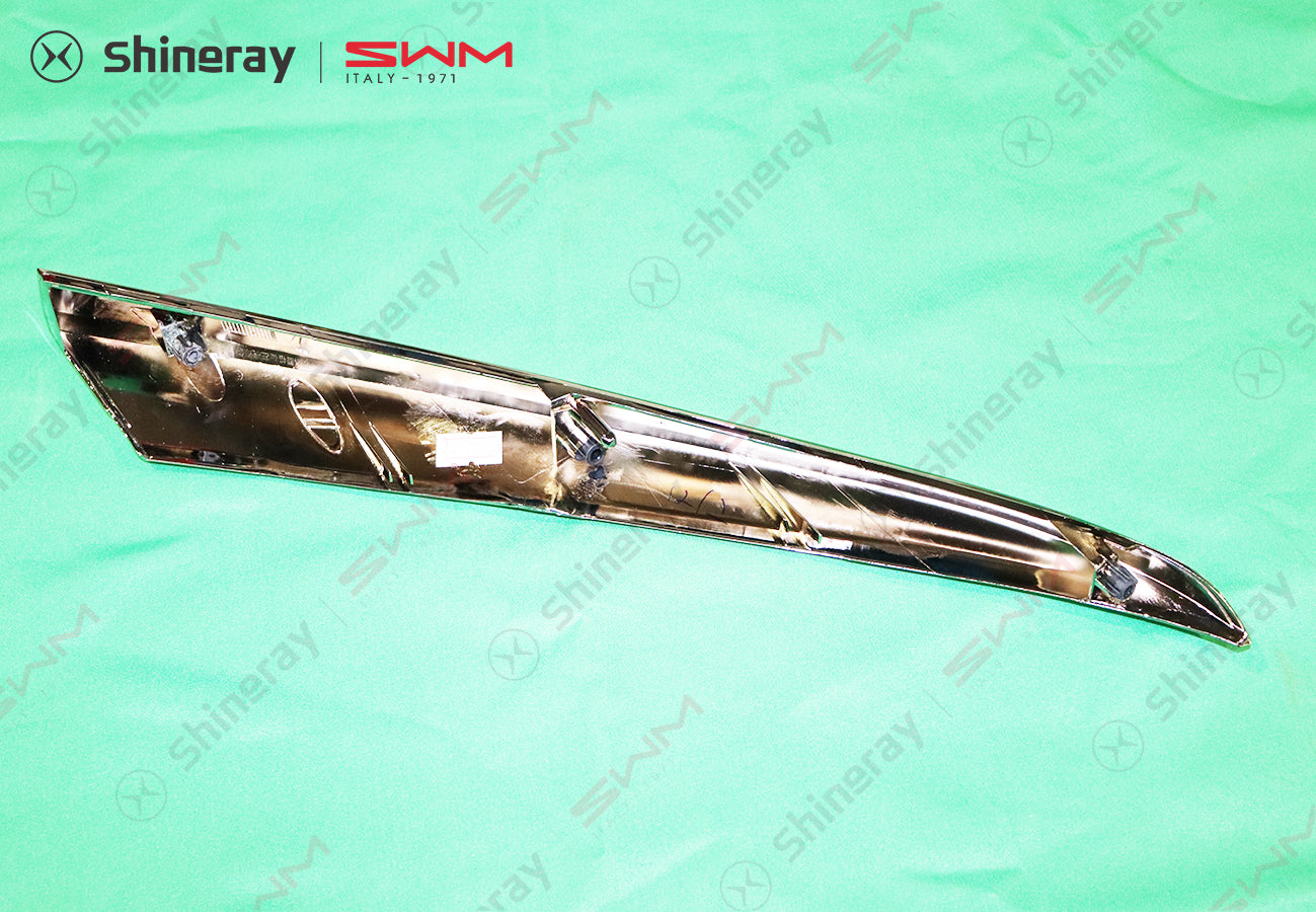 5509300-E0010-A000000>Left decorative strip of radiator grille