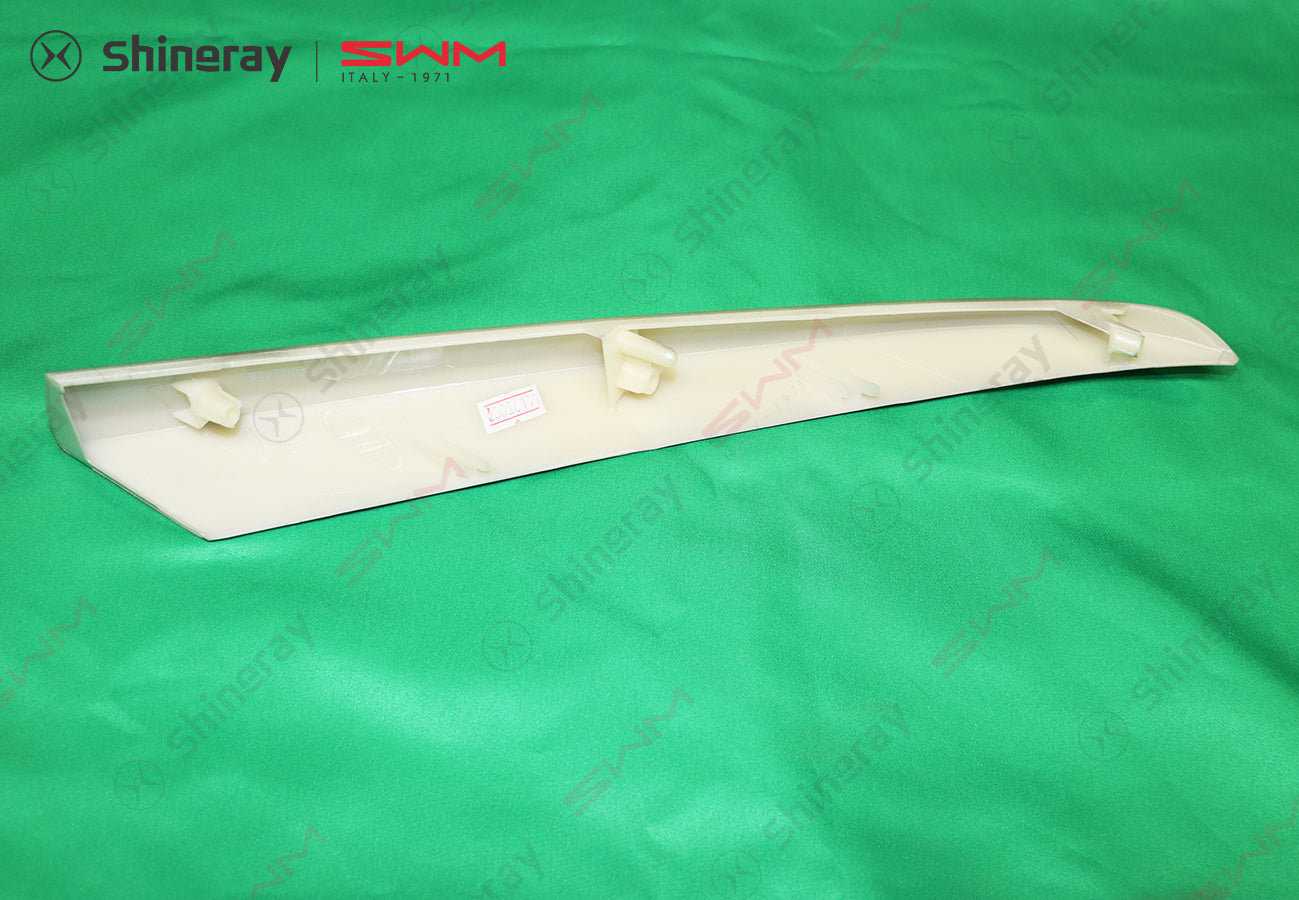 5509300-E0020-A000000>Left decorative strip of radiator grille