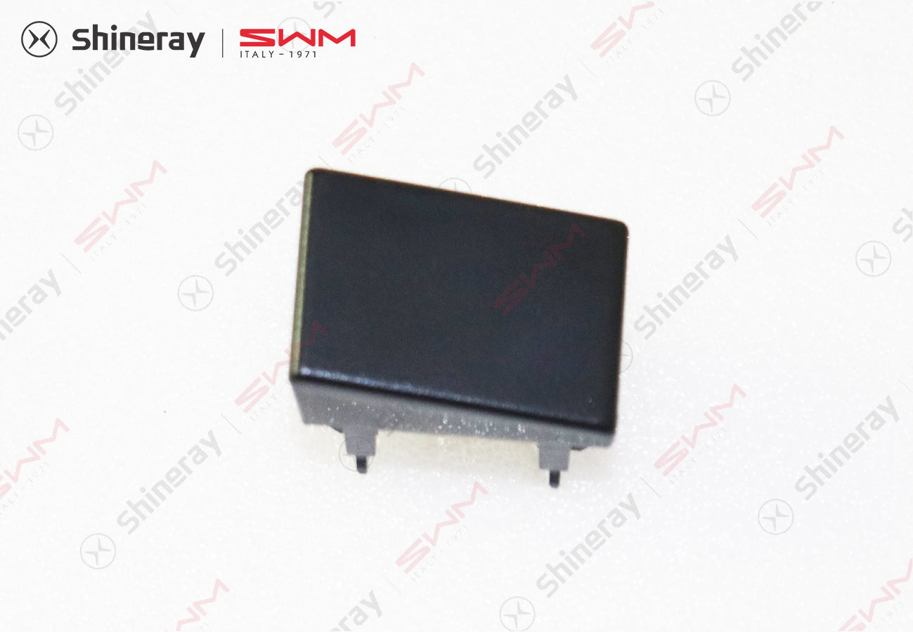 5519110-BA010-A000000>Optional switch hole cover