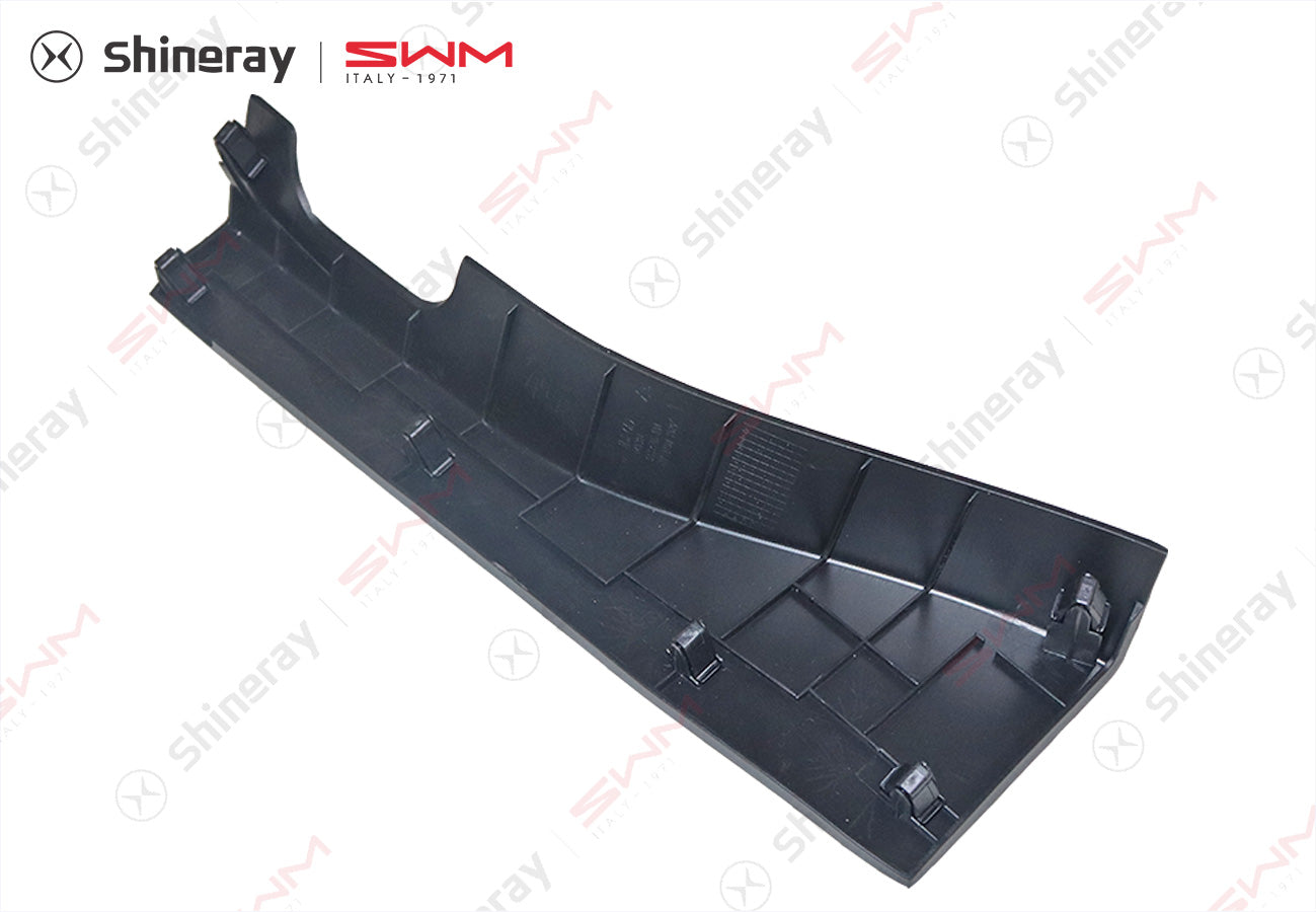 5532105-E0010-A000000>Cover (left)