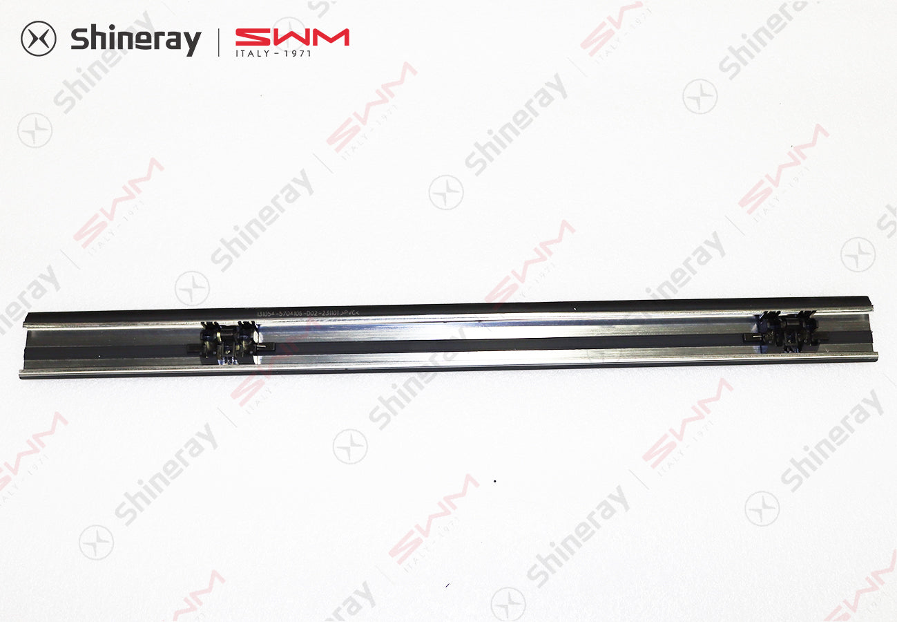 5704106-D0020-A000000>Right side top molding center and rear sectionwith luggage rack)