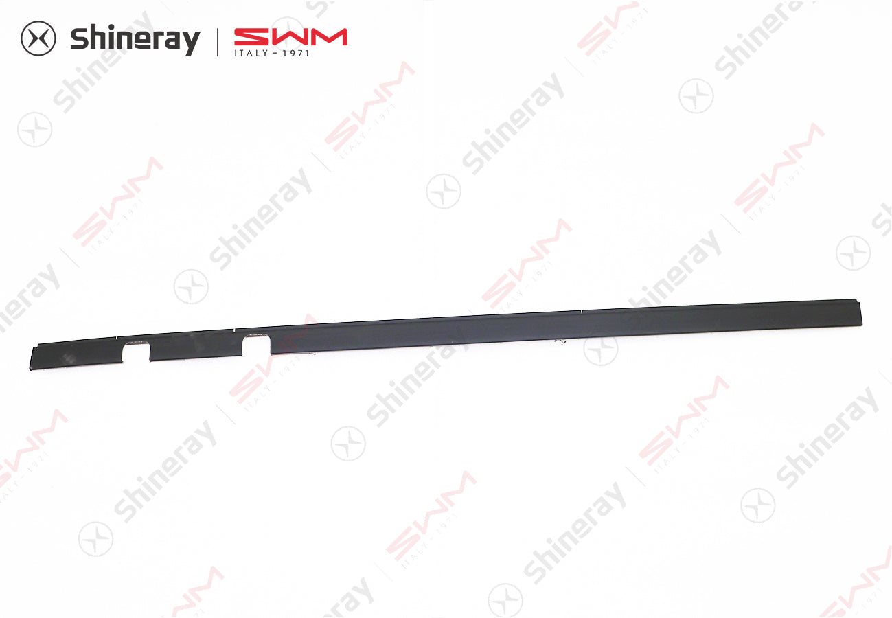 5704120-C0010-A100000>Rear section of left roof trim strip