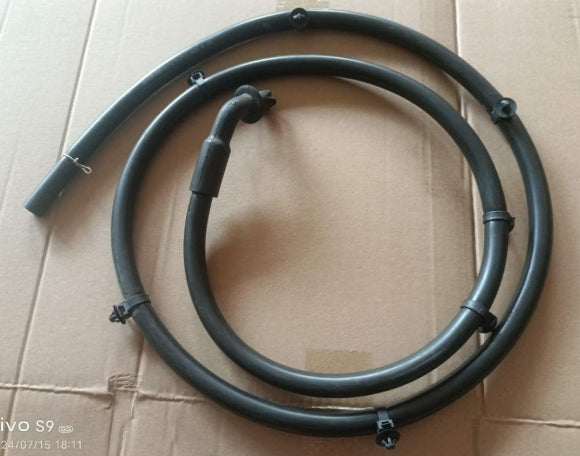 5713103-E0010-A2000000>Small sunroof rear drainage pipe assembly