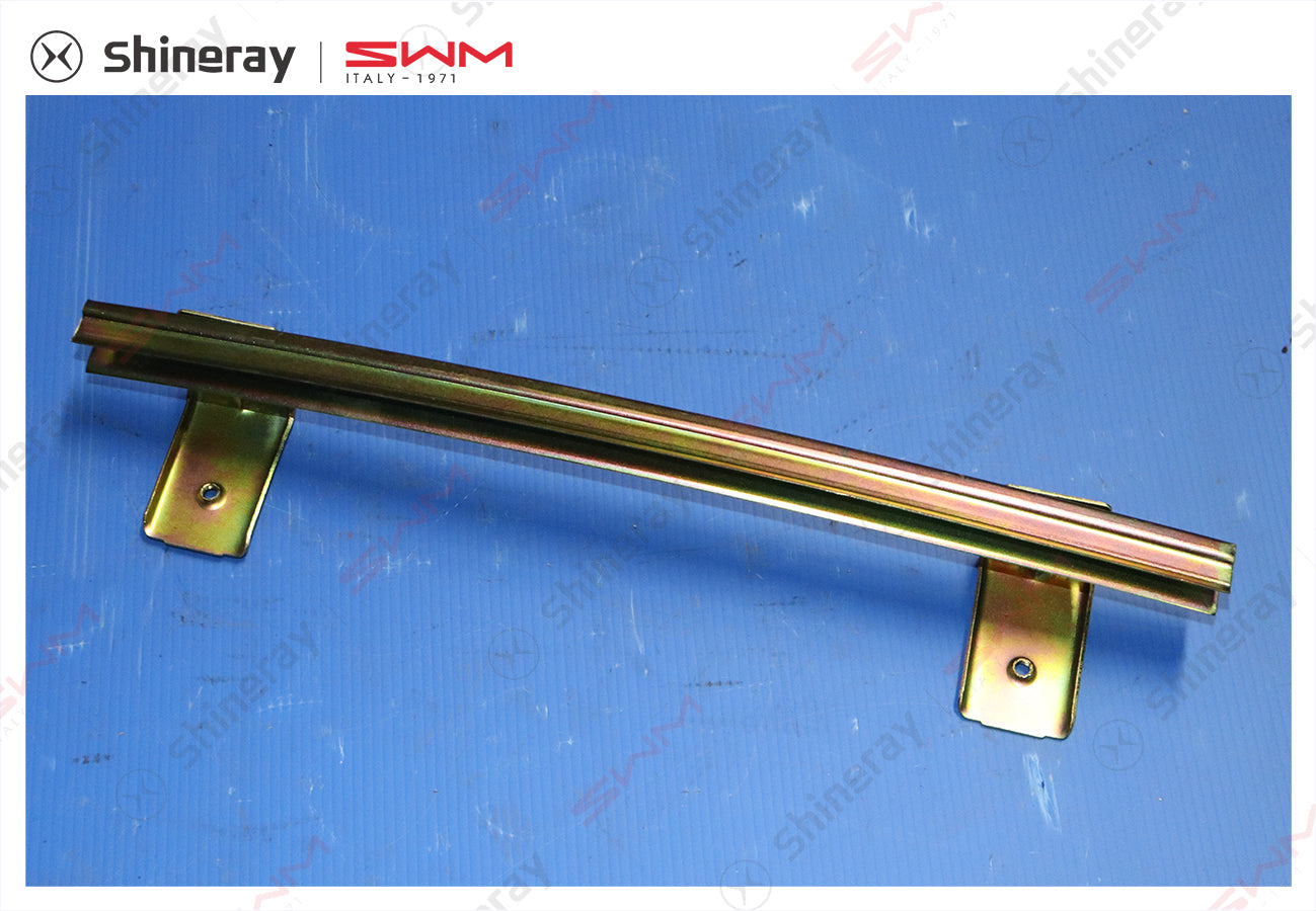 6101270-BA010-AA00000>Front door guide assembly (left)