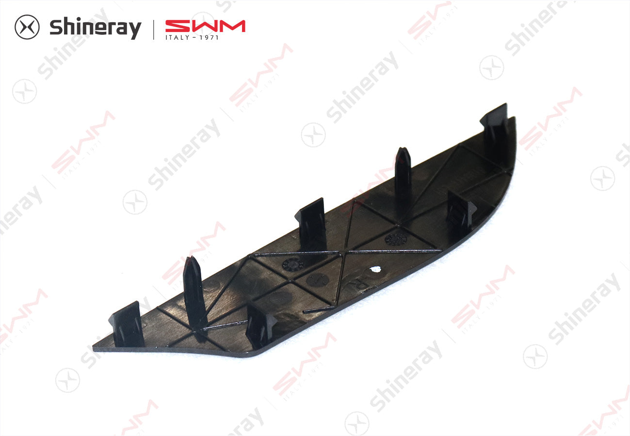 6105411-E0010-A000000>Right door interior handle screw cover plate