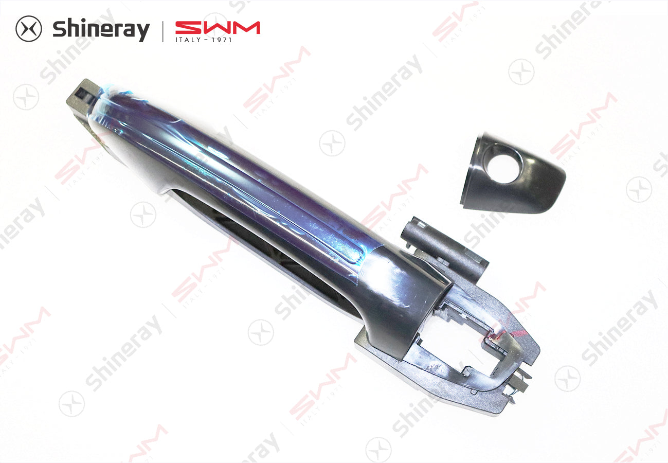 6105500-E0010-A0000000>Left front door handle assembly (painted - bright strip)