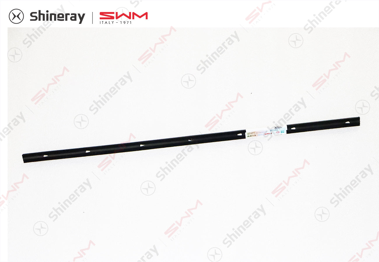 6107230-BA020-AA00000>Interior water cut-off at front door (left