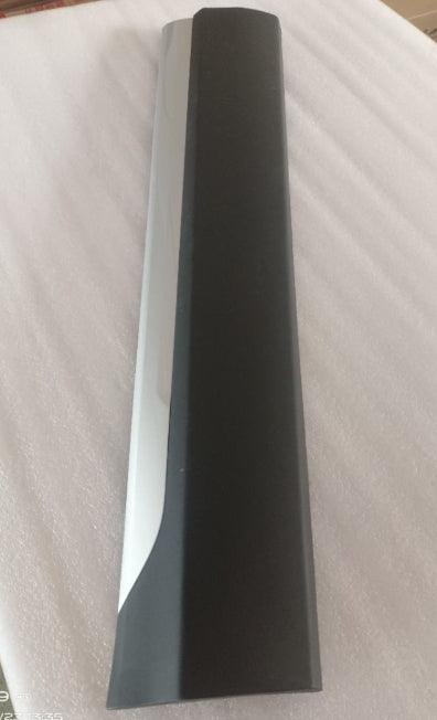 8512100-E0030-B3000000>Left front door anti scratch strip assembly (silver spray)