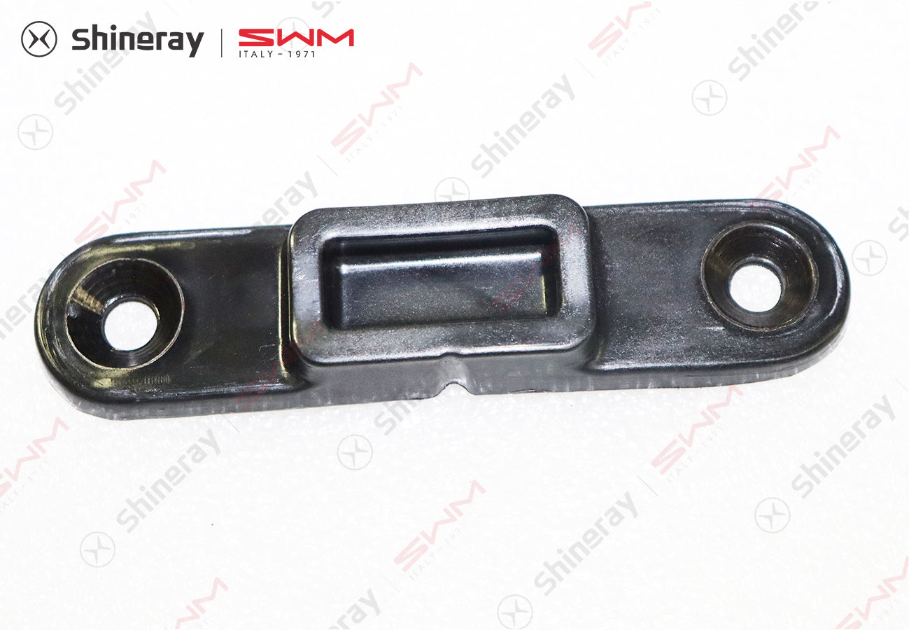 6209114-BA010-B100000>Limit switch at the back of the door (door