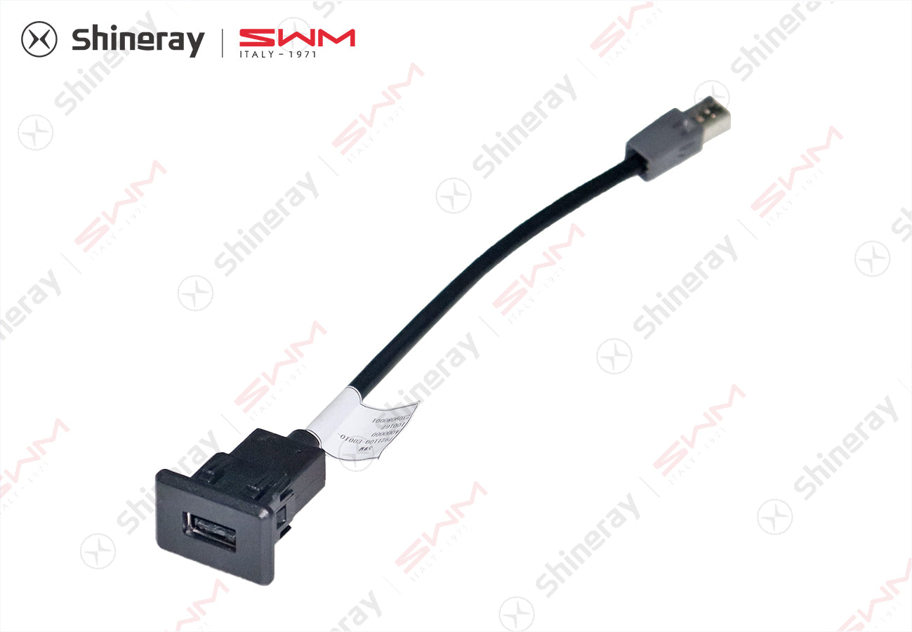 7921100-E0010-A000000>Front row USB data interface