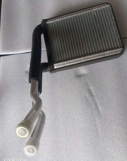 8101170-D0010-A000000>Warm air water tank assembly