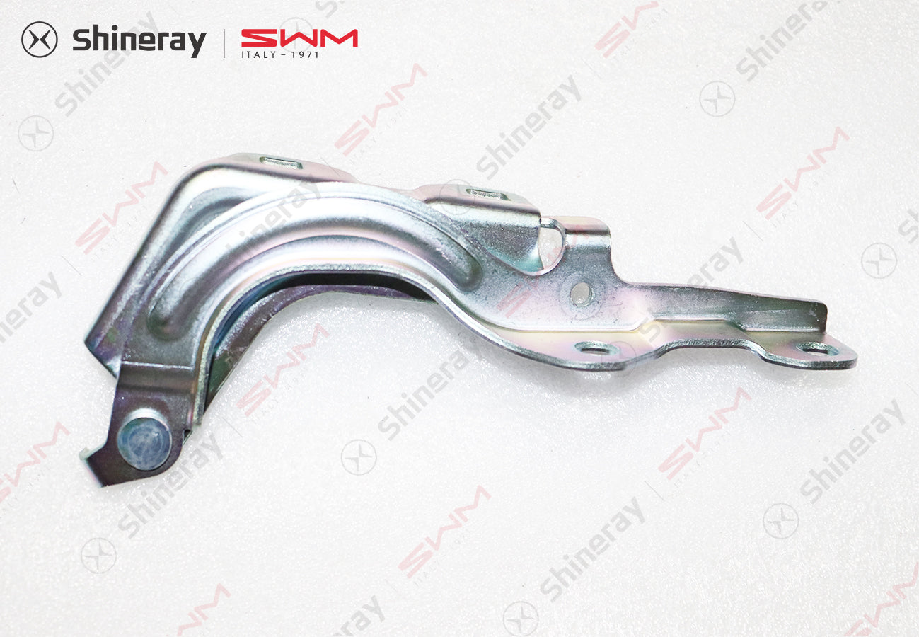 8402620-C0010-B100000>Engine hood hinge - right