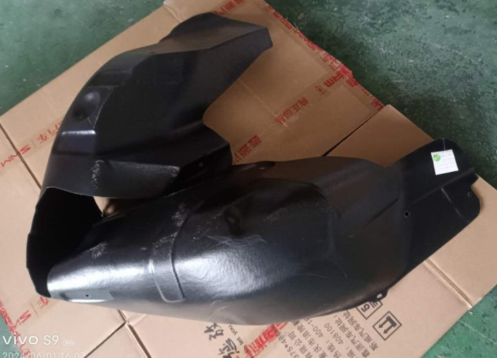 8511400-E0010-A10000>Right rear wheel mudguard assembly