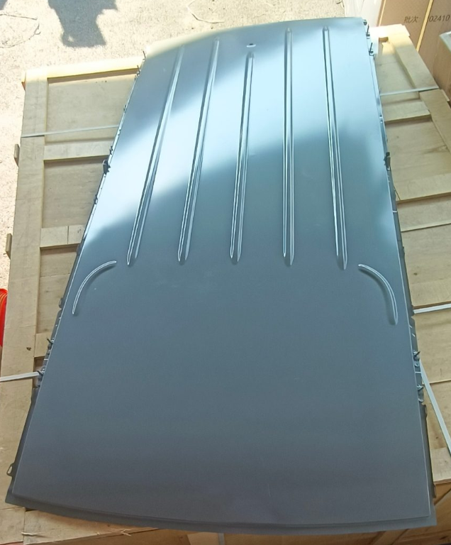 5701000-FA030-A000000>Top cover assembly (no sunroof version+luggage rack)