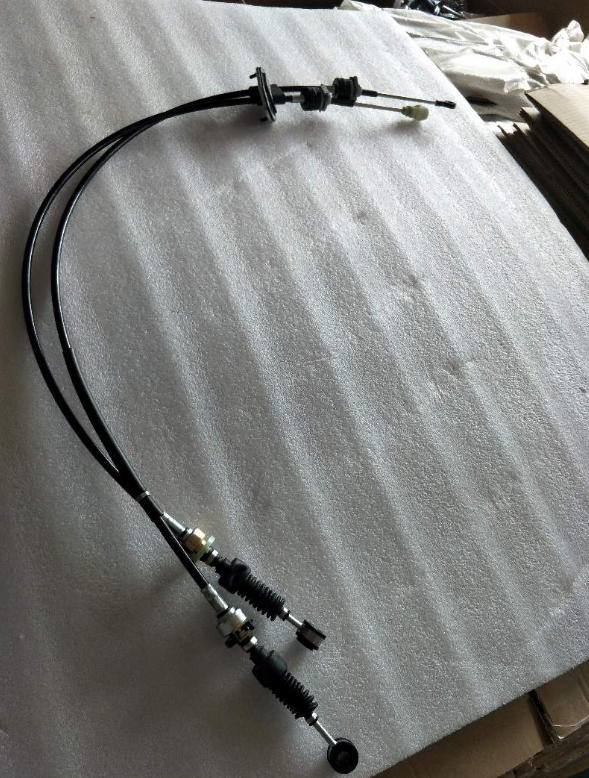 1703200-D0040-A000000>Transmission control cable assembly