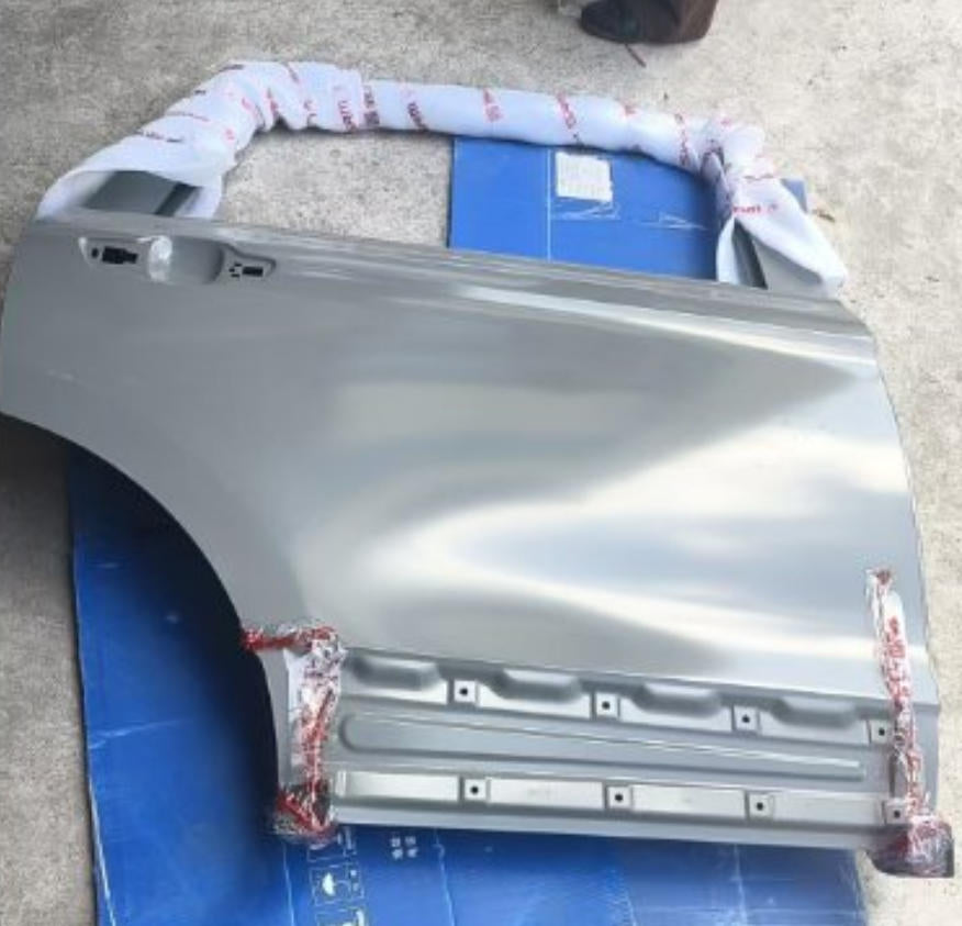 6202000-D0010-B110000>Right Rear Door Assembly (Electrophoretic)