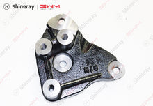 1001301-E2000-A000000>Left suspension adapter bracket