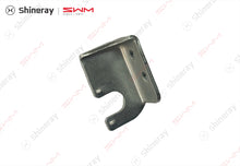 1700098-E2001-A00000P>Shift cable bracket