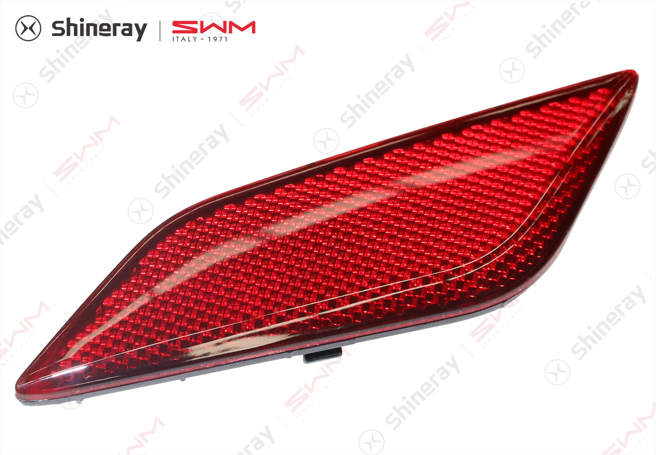 4135800-E0010-A000000>Door panel reflex reflector (right)