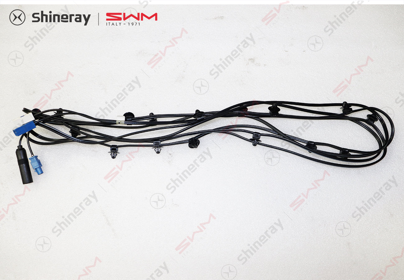 7903030-D0010-B2000000>Antenna feeder with GPS function