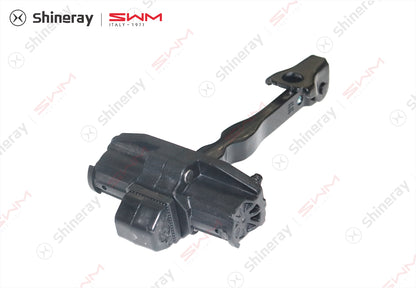 6209101-E0010-A000000>Rear door limiter