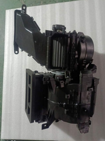 8101100-E0080-A100000>Three major components of electric air conditioning