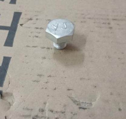 1709904-Q2000-A046500>Drain plug